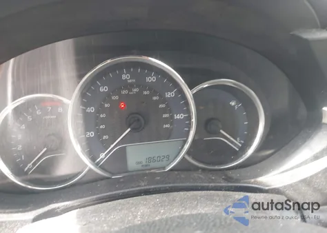 2014 Toyota Corolla Le z USA, uszkodzony, nr VIN 2T1BURHE6EC069970